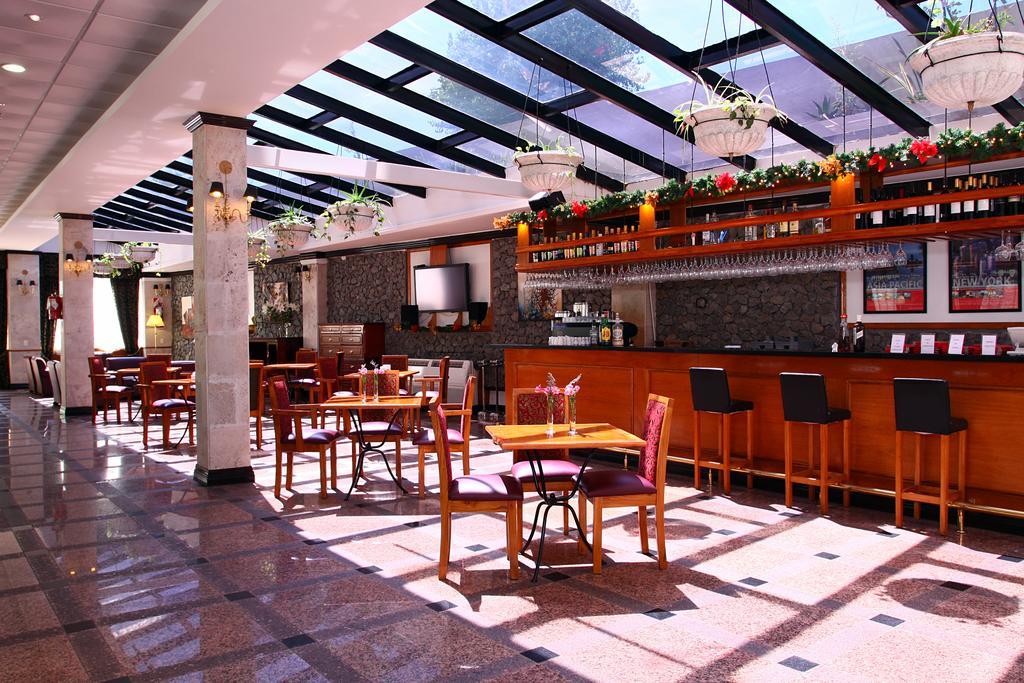 Hotel Ramada By Wyndham Buenos Aires Vicente López Ristorante foto
